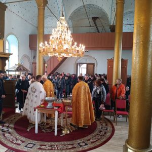 ЖИТЕЛИТЕ НА СЕЛО ЖЕЛЮ ВОЙВОДА ПРАЗНУВАТ АРХАНГЕЛОВДЕН