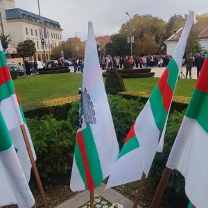 НА ДИМИТРОВДЕН, СЛИВЕН ЧЕСТВА СВОЯ ПРАЗНИК