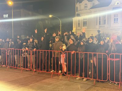 СЛИВЕН ПОСРЕЩНА ИСТОРИЧЕСКАТА ЗА СТРАНАТА 2026 ГОДИНА С ОБЩОГРАДСКО ВЕСЕЛИЕ