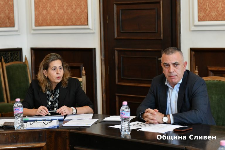 ПАРТИИТЕ И КОАЛИЦИИТЕ СЕ СПОРАЗУМЯХА ЗА СЪСТАВИТЕ НА СЕКЦИОННИТЕ КОМИСИИ